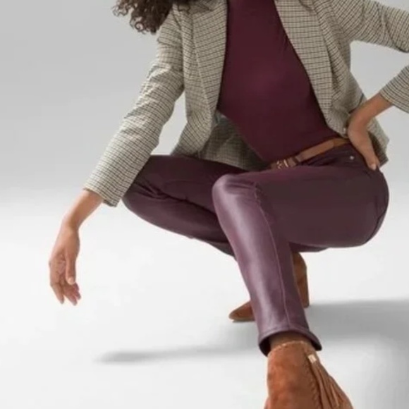 WHBM HR Coated Skinny Jeans in Black Cherry sz 2 S NWT - Picture 3 of 8